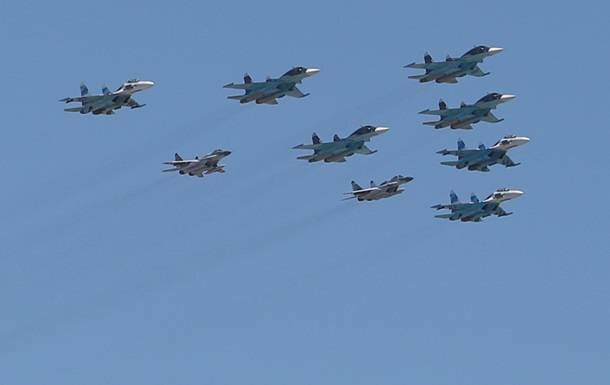 ВВС России передали 14 истребителей в Севастополь ВВС России передали 14 истребителей в Севастополь