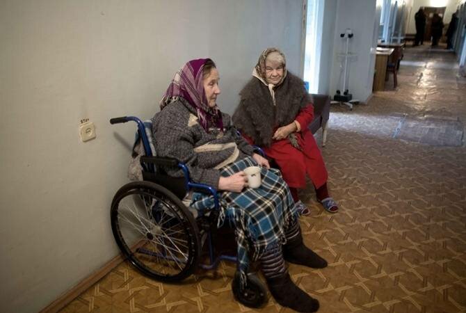 Эксперт поделился своим мнением почему в Донецке не платят пенсий Эксперт поделился своим мнением почему в Донецке не платят пенсий