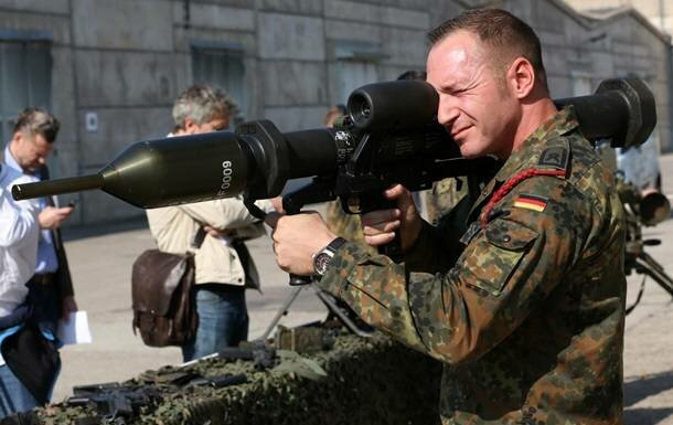 Украина не получит военной помощи от Германии Украина не получит военной помощи от Германии