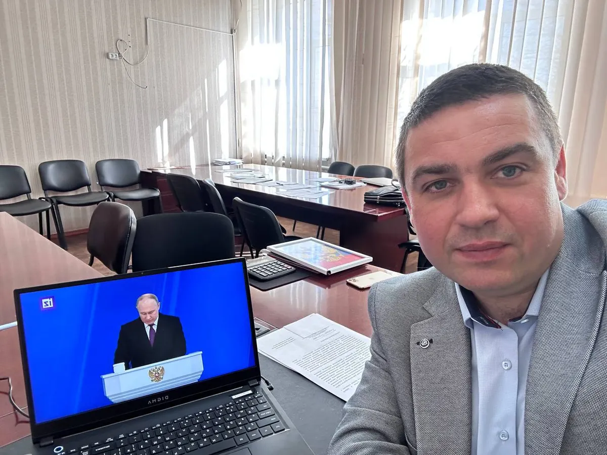 Колаборанта з Херсонщини заочно засудили до 8 років в'язниці