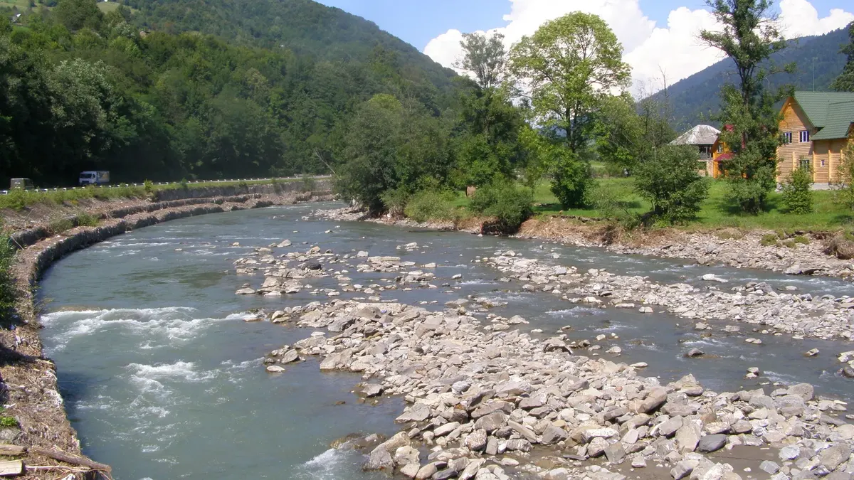 Маловоддя в українських річках: загроза для енергетики та водопостачання