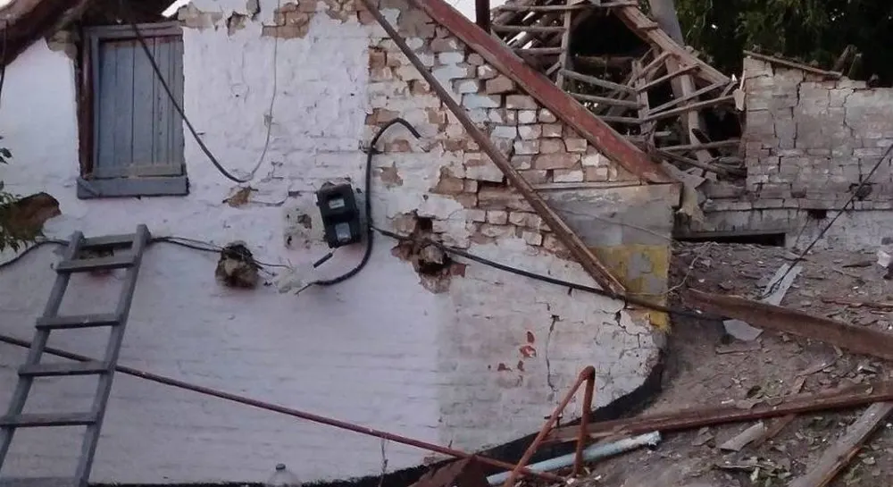На Дніпропетровщині після атаки дронів поранені четверо людей, серед них діти