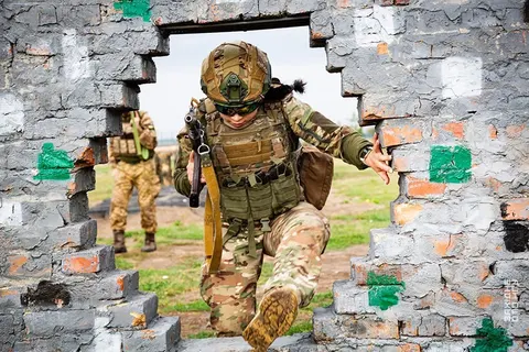 Нацгвардійці на Волині вшанували полеглих побратимів естафетою зі стрільбою та гранатами