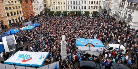Обшуки в помічника лідерки AfD у Берліні за кілька днів до виборів