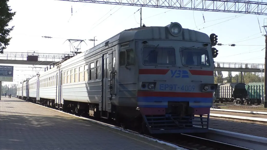 Російська атака змінила маршрути приміських поїздів на Чернігівщині