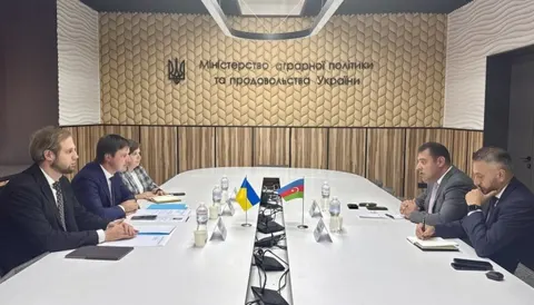 Азербайджан пропонує Україні нові логістичні шляхи для агроекспорту