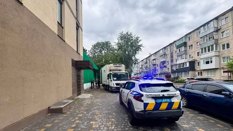 У Тернополі вантажівка здавала заднім ходом і збила пенсіонерку