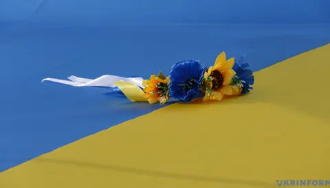 Фінляндія приймає дітей із Нікополя: у таборі їх відвідав посол України