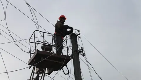 Безпілотники атакували Запоріжжя: без світла залишилися 6700 абонентів