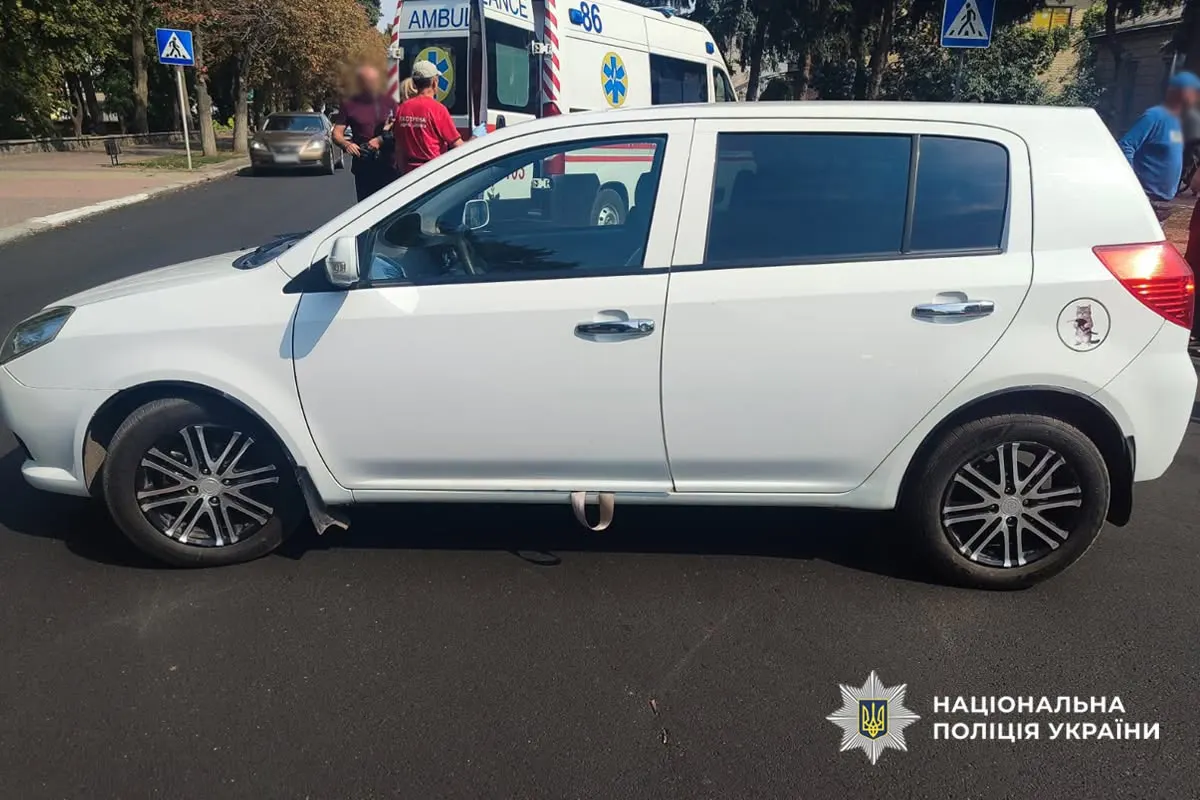 У Шполі на вулиці Соборній авто збило 67-річну велосипедистку