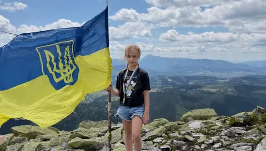 Дев'ятирічна киянка підкорила всі шість вершин Карпат