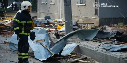 Удар по Житомиру: троє загиблих, 53 постраждалих, рятувальники працювали всю ніч