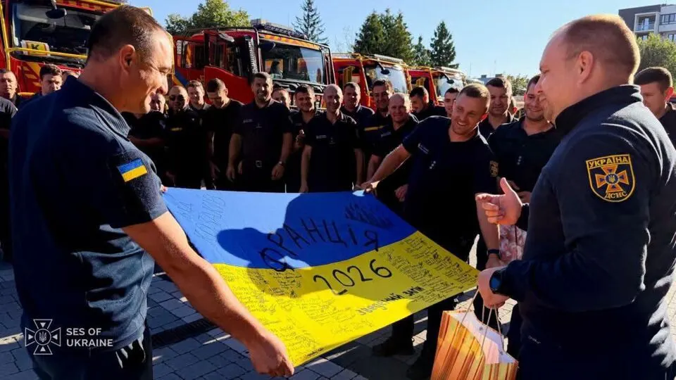 Українські рятувальники повернулися з першої в історії місії в ЄС: як це було