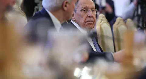 Лавров зізнався, що „раніше було краще“, а росіяни шукають, як відправити ексів
