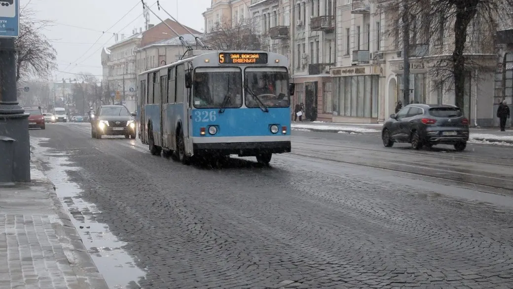 У Вінниці списують 10 тролейбусів, яким понад 30 років