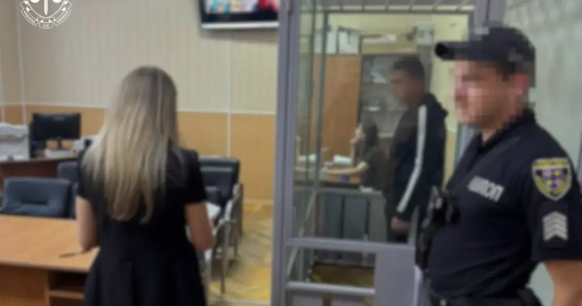 На Вінниччині брат два роки ґвалтував неповнолітню сестру: суд відправив його під варту