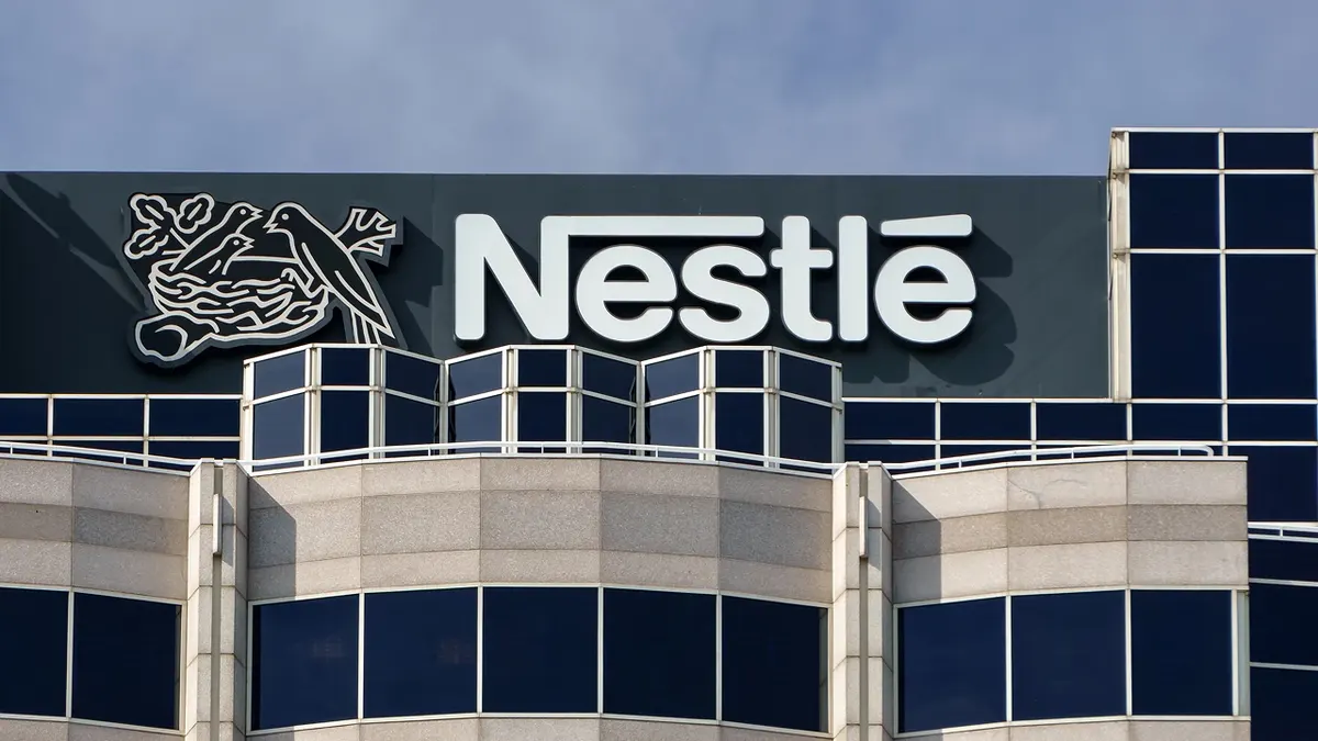 Nestlé в Росії можуть відібрати: логістична фірма просить Путіна ввести держуправління