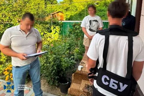 На Черкащині викрили п'ятьох адміністраторів груп, які попереджали про роботу ТЦ