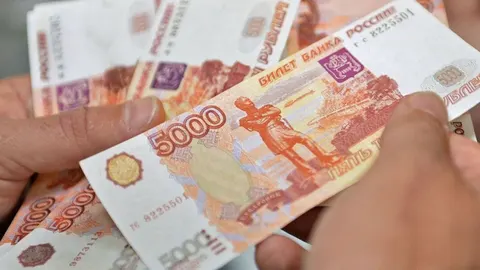 Росіяни вивели рекордні 600 млрд рублів через іноземних брокерів