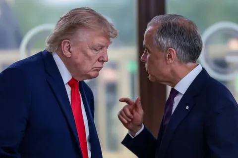 Канада видихнула: Трамп відклав 50% мита після домовленості з Оттавою