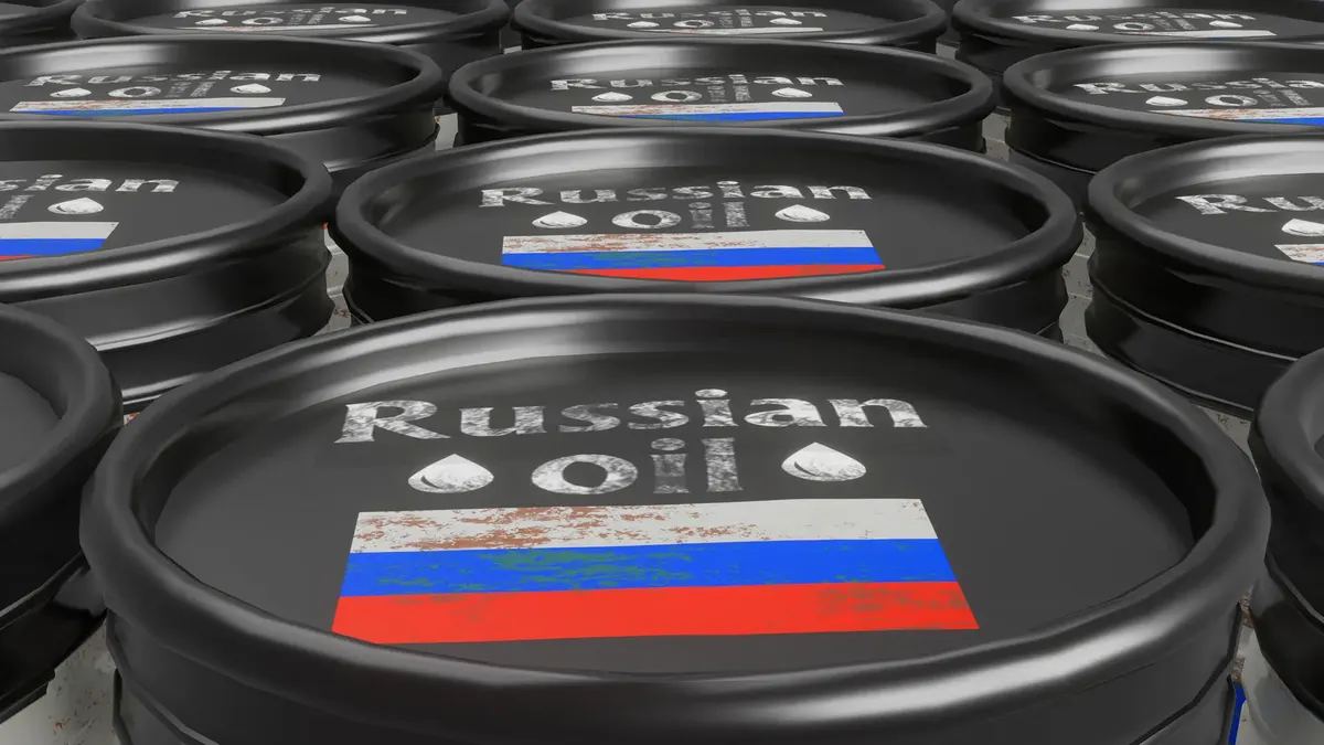Удари по танкерах і НПЗ: експорт російської нафти впав нижче 4 млн барелів