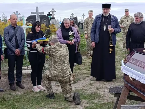 На Волині попрощалися з 35-річним воїном Юрієм Гімолем