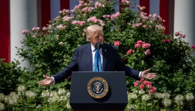 Трамп: якщо демократи повернуться, США чекає доля Іспанії