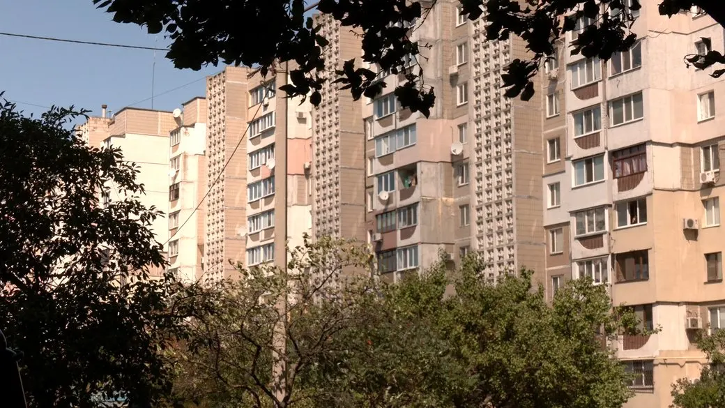 Світло, тепло і вода: як черкаські багатоповерхівки готуються до зими