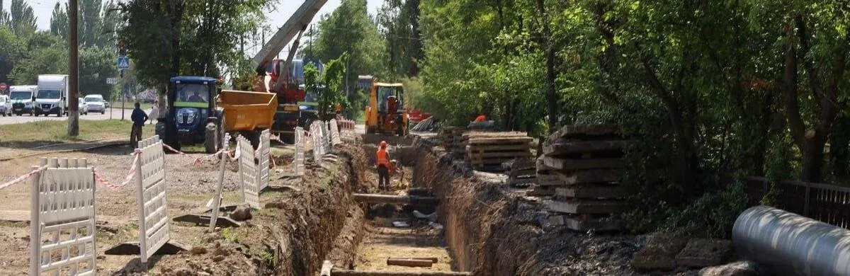 У Миколаєві оновлюють тепломережу: 350 метрів нових труб перед опалювальним сезоном