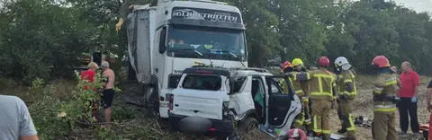 Смертельна ДТП під Миколаєвом: вантажівка, автобус і позашляховик зіткнулися, во