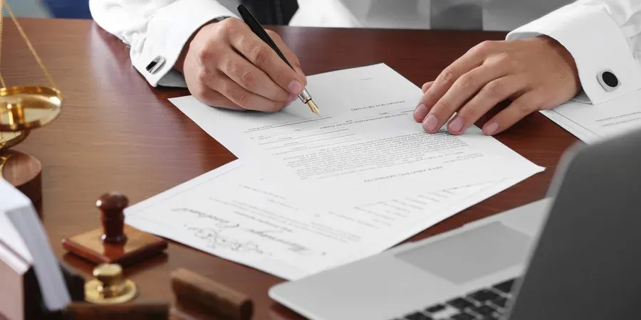 Майже 40% українських компаній мають підписанта, крім директора
