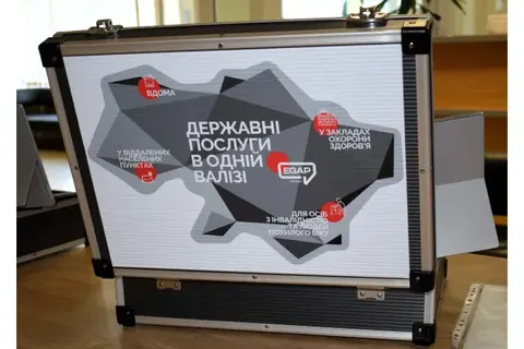 У Вінниці мобільні адміністратори приїхали до постраждалих від атаки