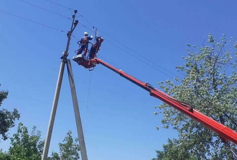 У Маріуполі понад 50 тисяч абонентів досі без стабільного світла