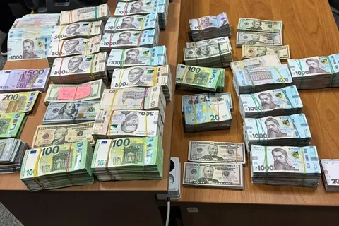 Конвертаційний центр із криптосхемою: обіг пів мільярда на місяць