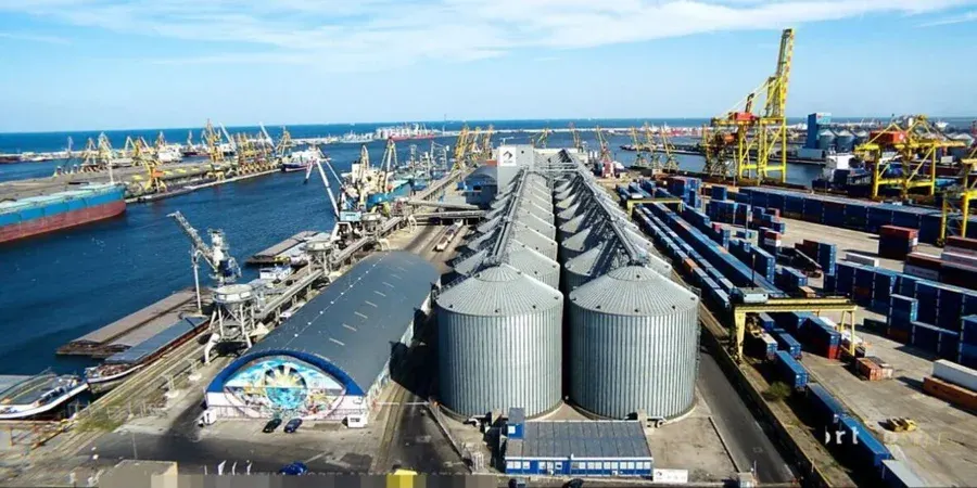 Українське зерно забронювало румунську залізницю: фермери сусідів у глухому куті