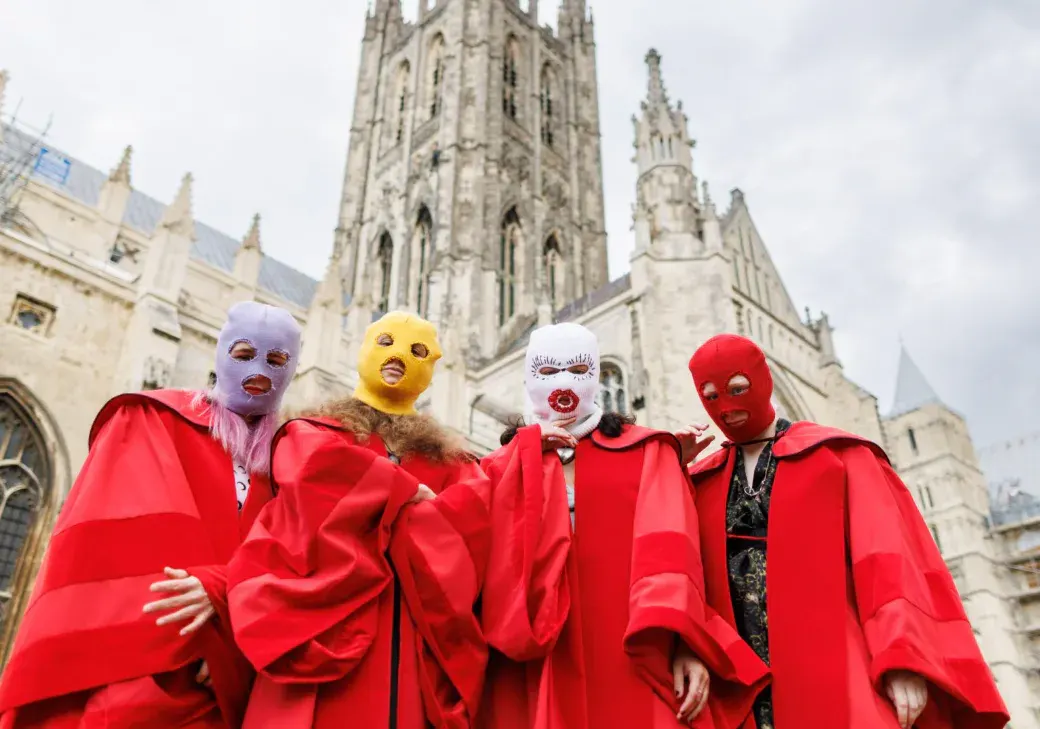 Екс-учасниця Pussy Riot зізналася у трирічній співпраці з ФСБ
