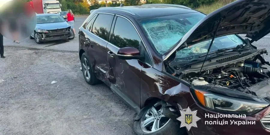 «Тіньовий куратор» нардепів Павлюк був пʼяним за кермом Lexus: деталі ДТП