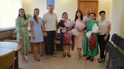 П'ятеро дітей — і почесне звання: на Одещині відзначили трьох матерів