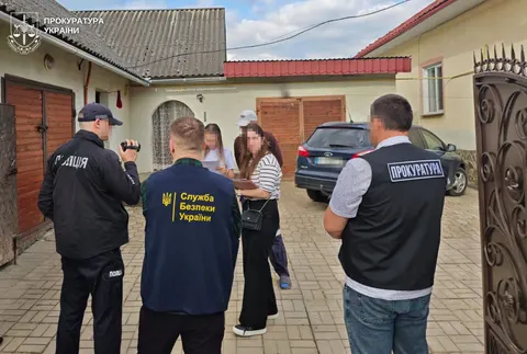 Дрова для шкіл за завищеними цінами: у Стрию судитимуть експосадовицю