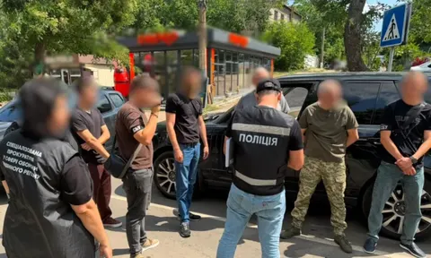 Працівник Одеського ТЦК вимагав 500 літрів дизпалива за зняття з розшуку