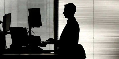 Цифрова пастка: чому перевантаження роботою шкодить бізнесу та до чого тут ШІ