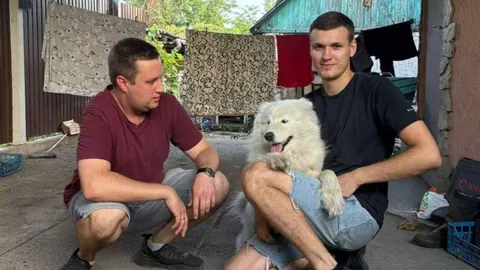 «Емоційне рішення»: «Нова пошта» передумала звільняти працівників, які виганяли