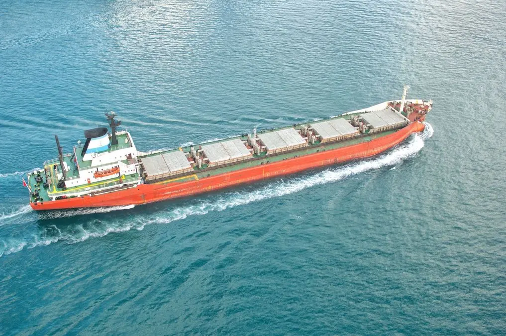 Російське зерно дешевшає: порти стоять, експортні прогнози ріжуть