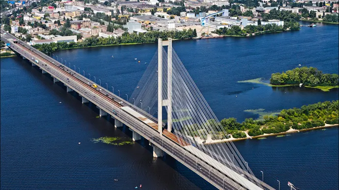 Південний міст частково перекриють: ремонт триватиме чотири дні