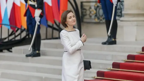 Санду пояснила, чому Молдова не може відмовити Україні у транзиті зерна