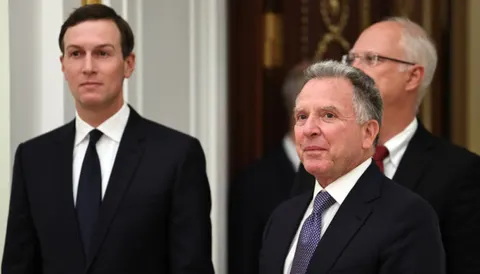 Спецпосланці Трампа провели з Путіним переговори у Кремлі