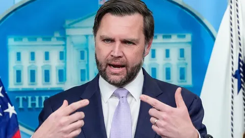 Венс: США бачать прогрес у переговорах з Іраном, але не довіряють на слово