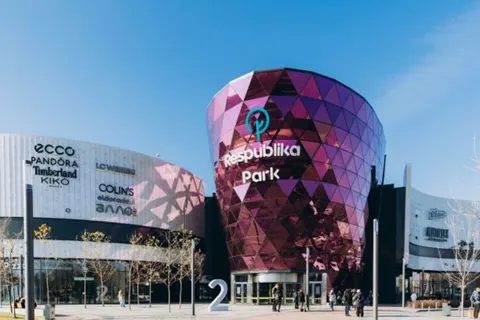 Українські ТРЦ встановили антирекорд простою через тривоги