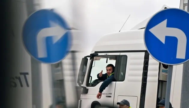 На Одещині скасували комендантську годину для транзитного транспорту