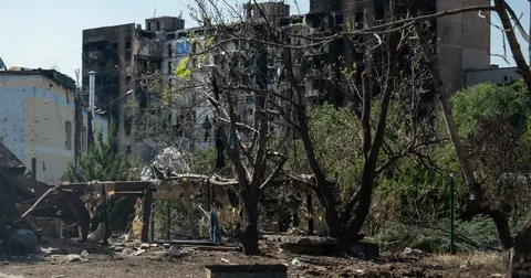 Росіяни заявили про взяття Святогірська: в ОВА спростували фейк